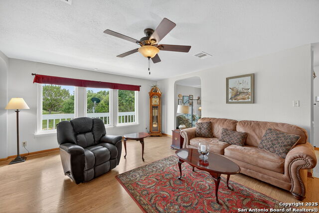 Image 6 of 36 For 175 Forest Oaks