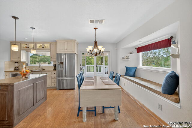 Image 7 of 36 For 175 Forest Oaks