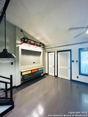 Image 2 of 22 For 7123 Thrush View Ln  42