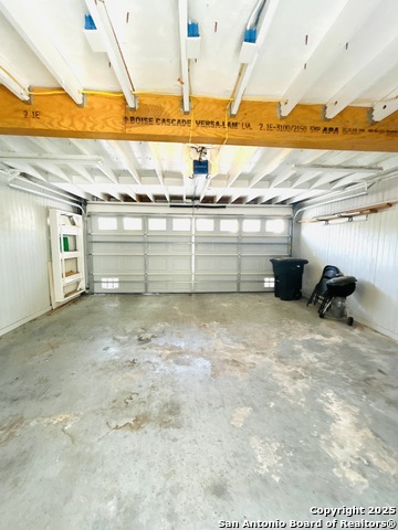 Image 22 of 22 For 7123 Thrush View Ln  42