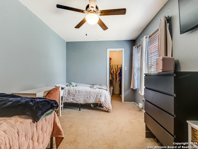 Listing photo id 15 for 9235 Mimosa Manor