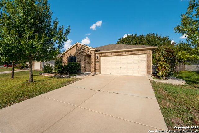 Listing photo id 0 for 5248 Columbia Dr
