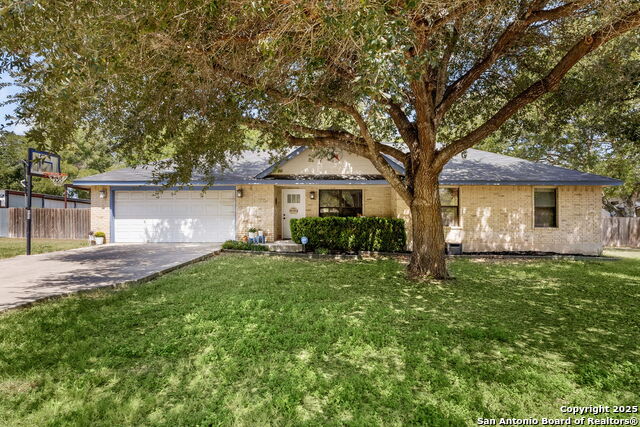 Details for 195 Lakeside, Seguin, TX 78155