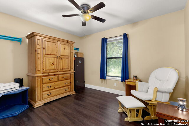 Image 12 of 21 For 195 Lakeside