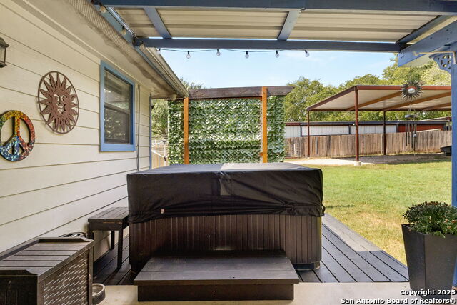 Image 17 of 21 For 195 Lakeside