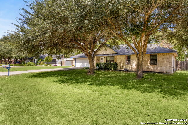 Image 3 of 21 For 195 Lakeside