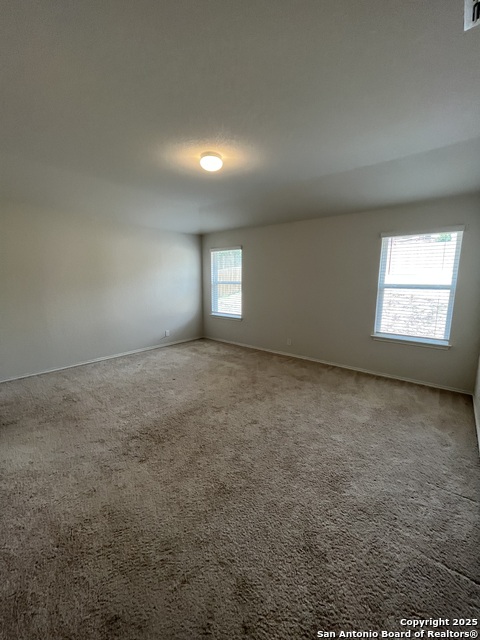 Listing photo id 8 for 6218 Tadpole Bluff