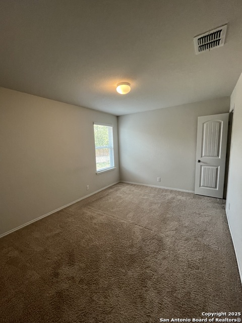 Listing photo id 11 for 6218 Tadpole Bluff