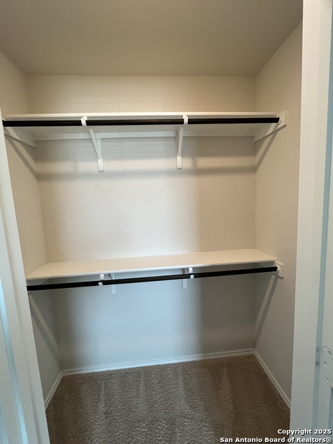 Listing photo id 19 for 6218 Tadpole Bluff