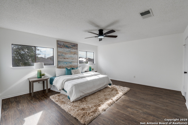 Listing photo id 12 for 8170 Ocean Meadow Dr