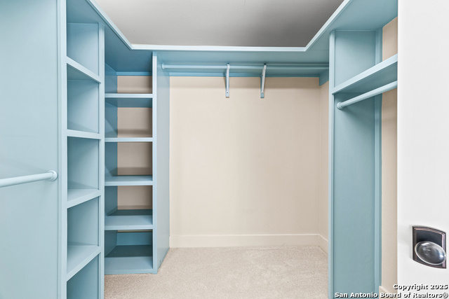 Image 24 of 46 For 118 William Classen