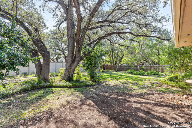 Image 41 of 46 For 118 William Classen