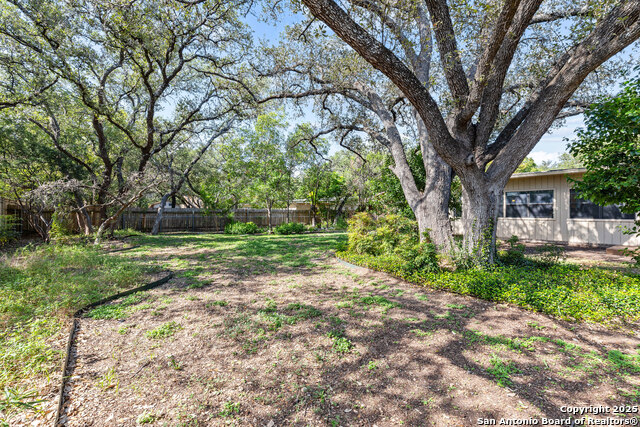 Image 42 of 46 For 118 William Classen