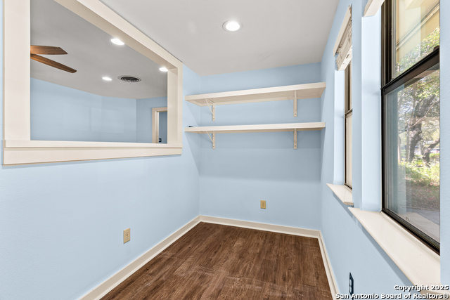 Image 6 of 46 For 118 William Classen