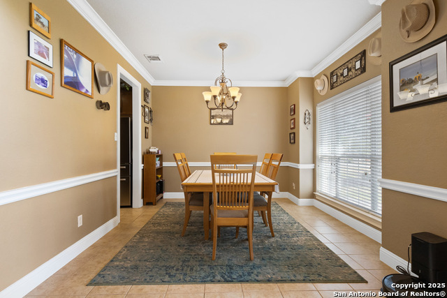 Listing photo id 11 for 133 Legacy Trace