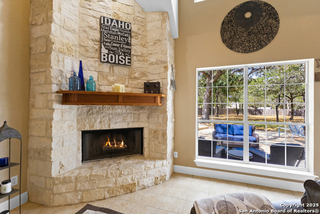 Listing photo id 18 for 133 Legacy Trace