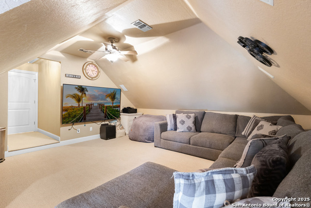Listing photo id 24 for 133 Legacy Trace