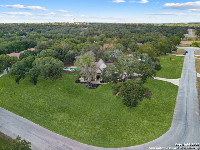 Listing photo id 2 for 133 Legacy Trace