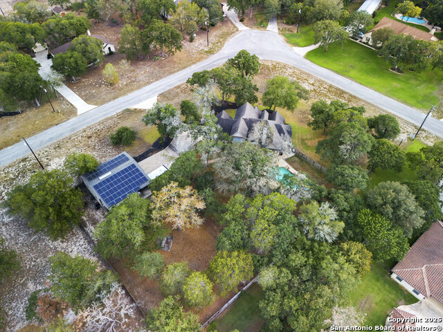 Listing photo id 43 for 133 Legacy Trace