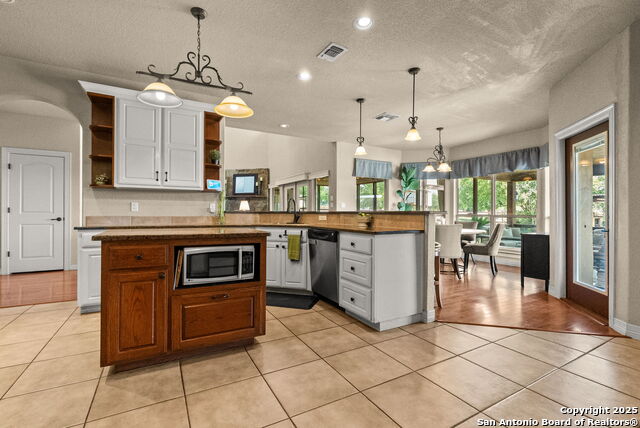 Listing photo id 11 for 330 Ferryboat