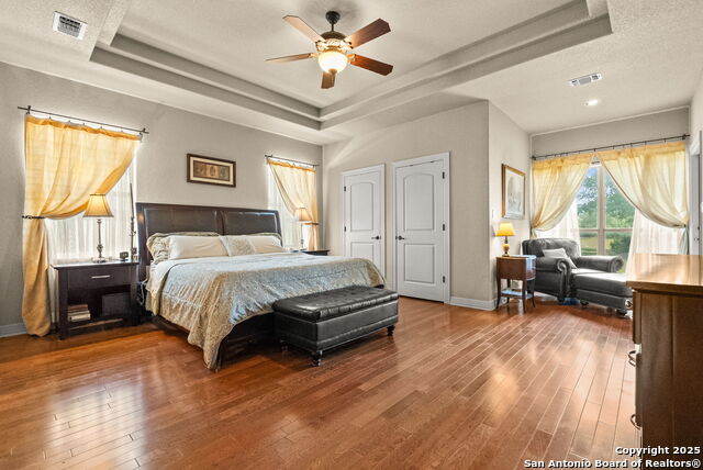 Listing photo id 16 for 330 Ferryboat