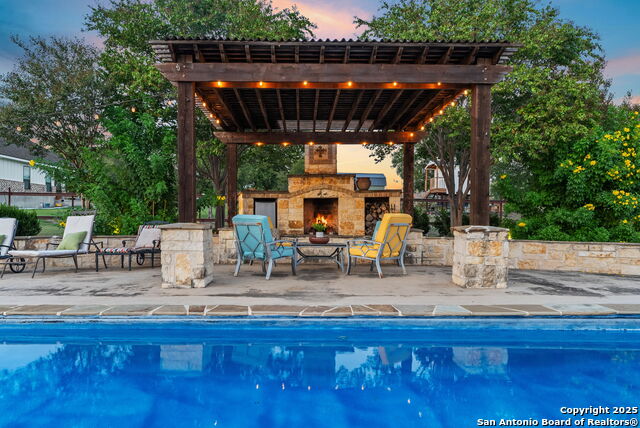 Listing photo id 32 for 330 Ferryboat