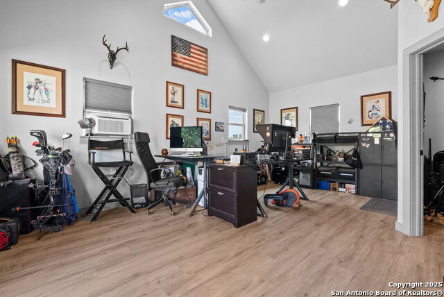 Listing photo id 41 for 330 Ferryboat