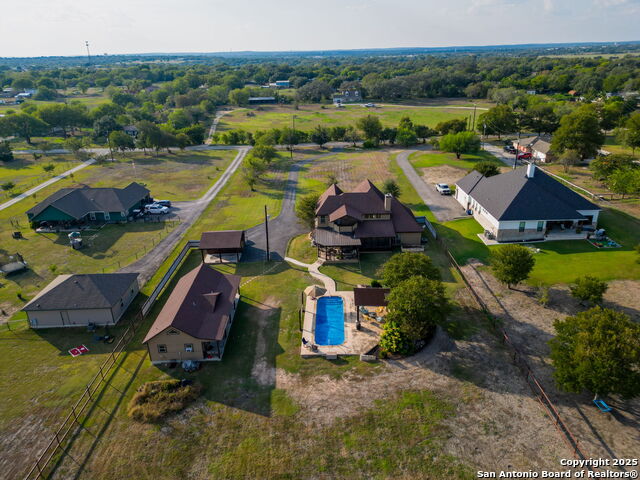 Listing photo id 44 for 330 Ferryboat