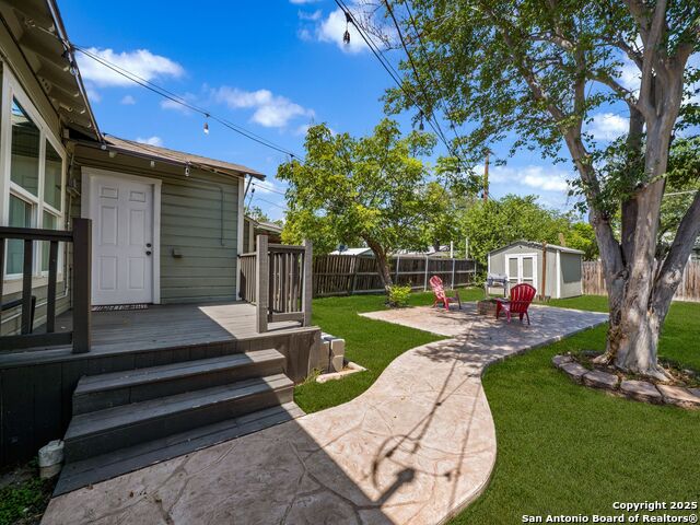 Image 24 of 27 For 2335 Waverly Avenue
