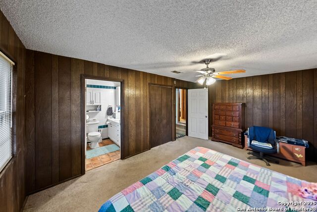 Listing photo id 18 for 423 Fm 2772