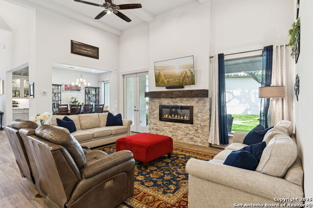 Image 11 of 40 For 7142 Bluff Run