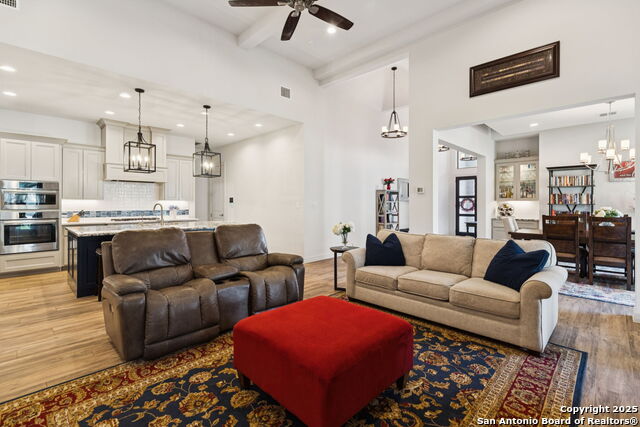 Image 12 of 40 For 7142 Bluff Run