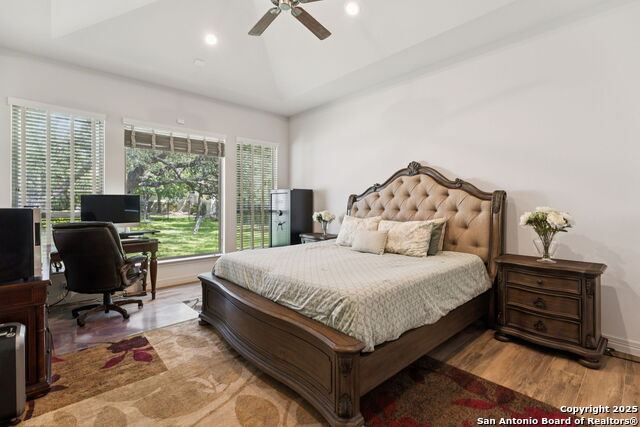 Image 18 of 40 For 7142 Bluff Run