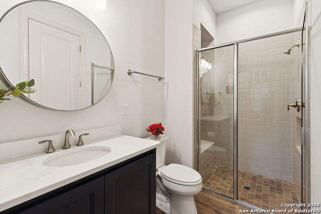 Image 25 of 40 For 7142 Bluff Run