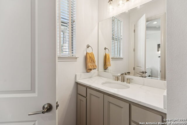 Image 29 of 40 For 7142 Bluff Run