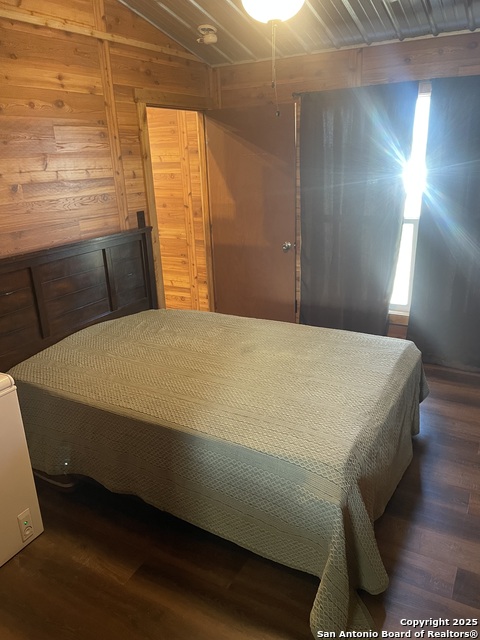 Listing photo id 9 for 125 County Road 402