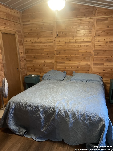 Listing photo id 11 for 125 County Road 402