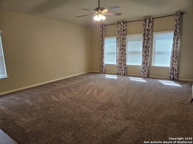 Listing photo id 4 for 2738 Cinnamon Teal