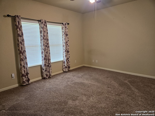 Listing photo id 5 for 2738 Cinnamon Teal