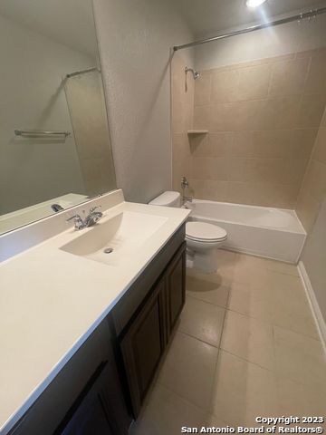 Image 10 of 31 For 22427 Carriage Bush