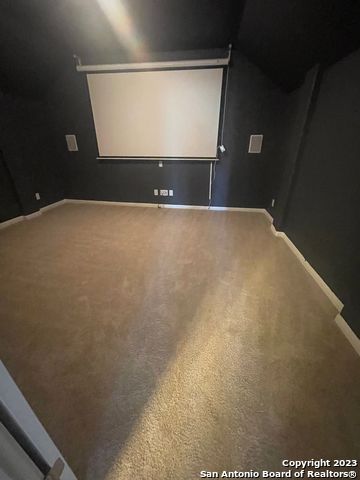 Image 15 of 31 For 22427 Carriage Bush