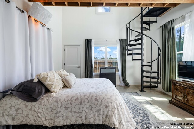 Image 18 of 24 For 1124 Katy Street
