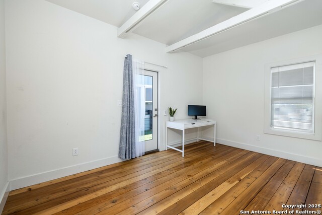 Image 19 of 24 For 1124 Katy Street