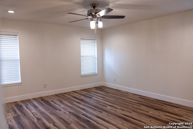 Listing photo id 14 for 100 Riverhill