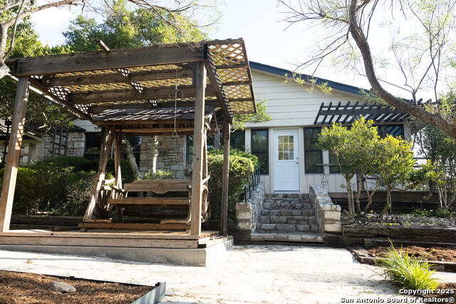 Listing photo id 19 for 100 Riverhill