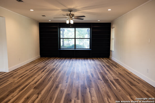 Listing photo id 2 for 100 Riverhill