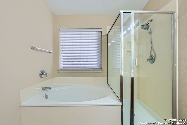 Image 18 of 31 For 815 Point Valley