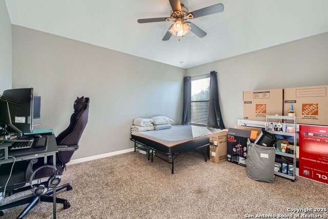 Image 21 of 31 For 815 Point Valley