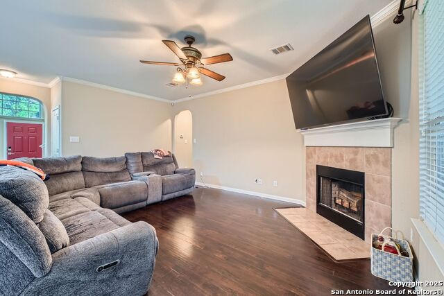 Image 5 of 31 For 815 Point Valley