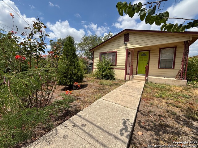 Listing photo id 1 for 147 Wainwright